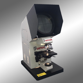 Projeksiyon Mikroskobu